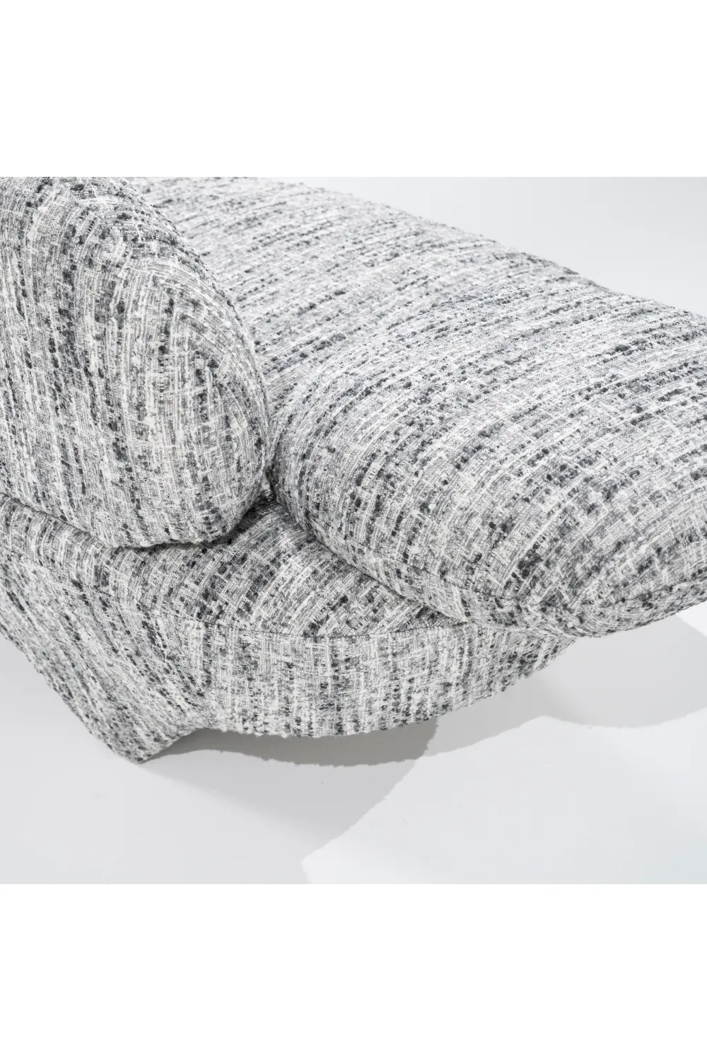 Modern Statement Sofa | Eleonora Jayden