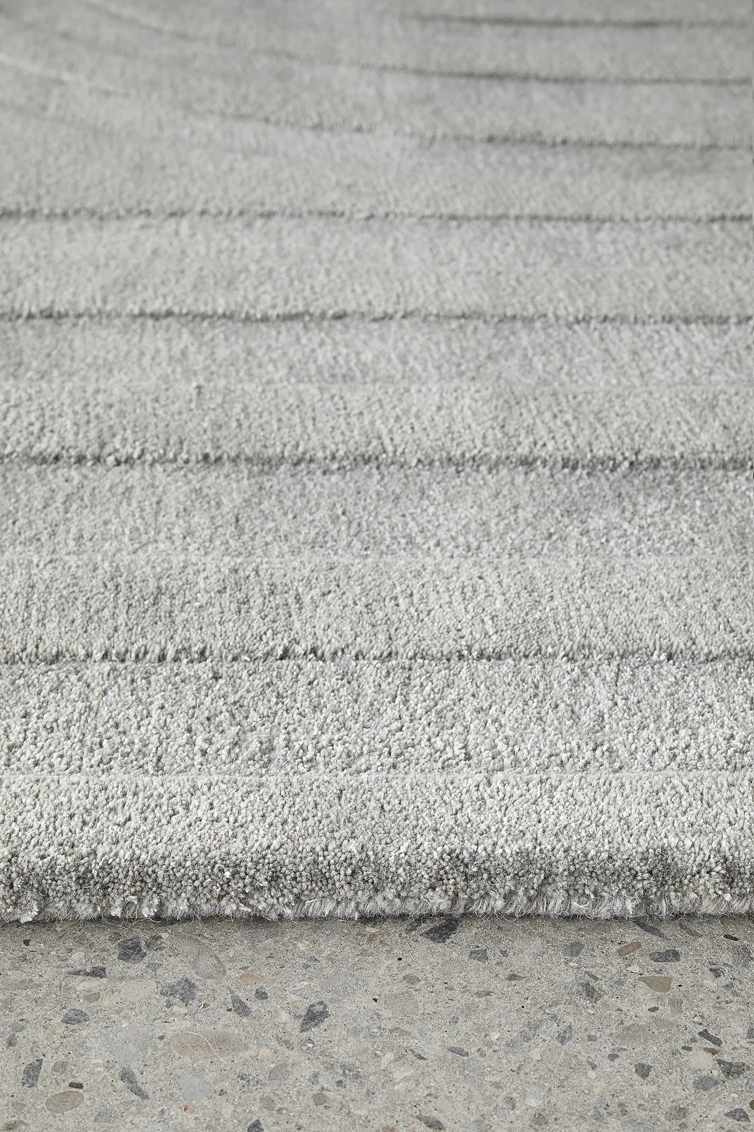 Summit Trail Grey Rug