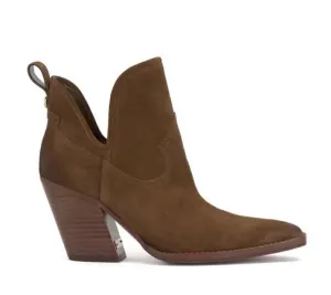 Vince Camuto Phaidra Bootie G137